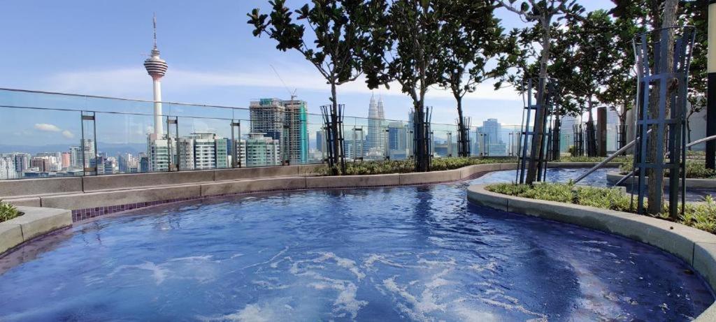 Mid Night Realm Apartment Kuala Lumpur